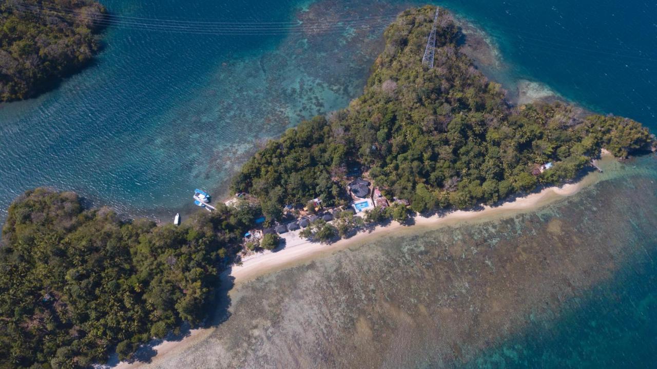 White Sands Beach Resort Lembeh Bitung Extérieur photo